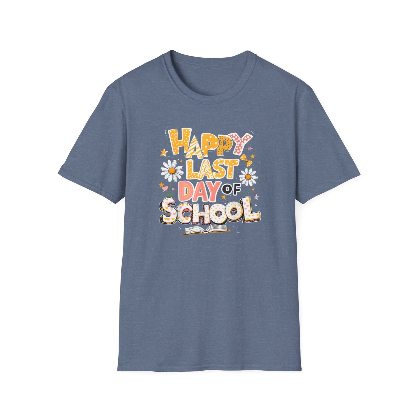 Happy Last Day of School T-Shirt — Cute Retro Daisy End-of-Year Tee
