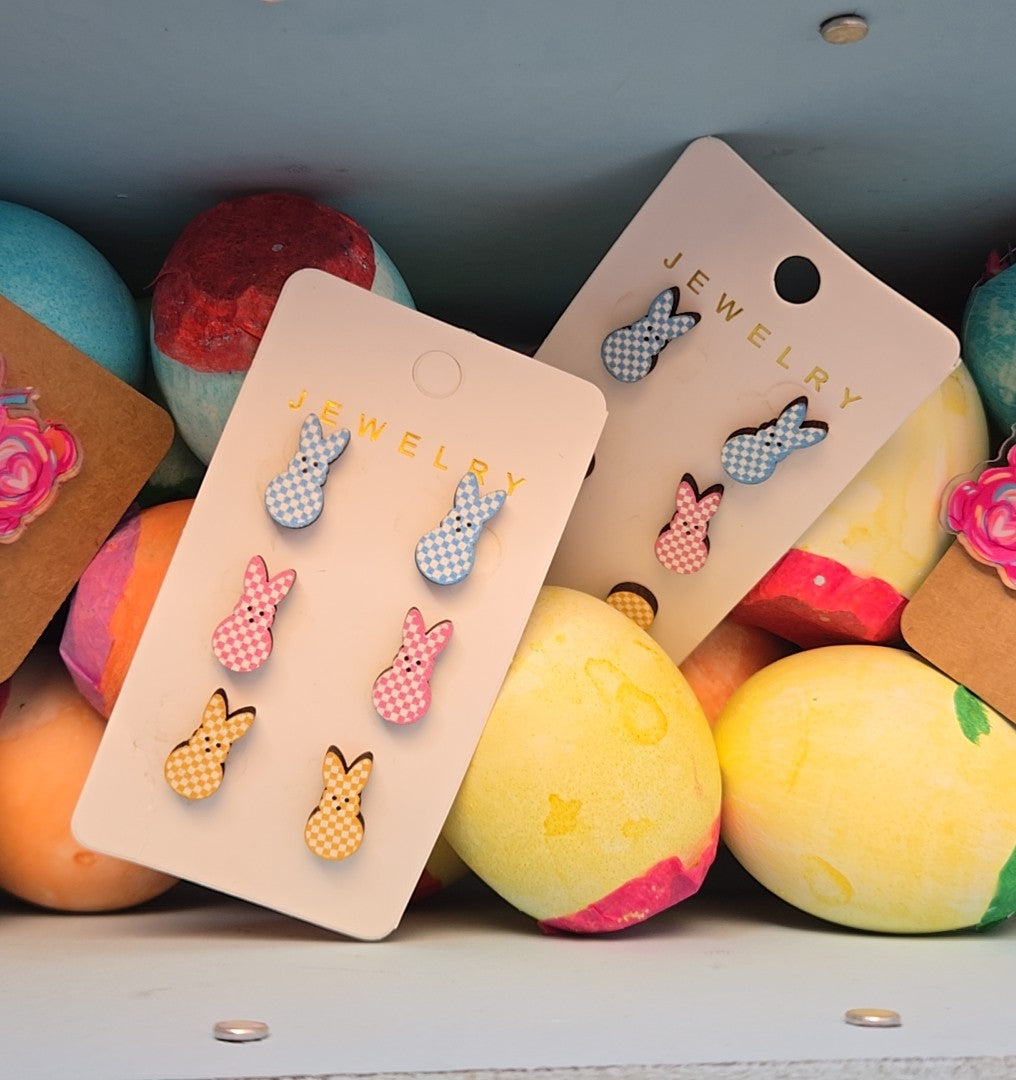 Bunny Checkered Stud Earrings